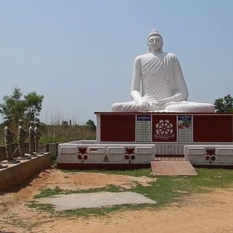 Buddha statu